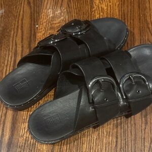 FitFlop Buckle Slides Size 9